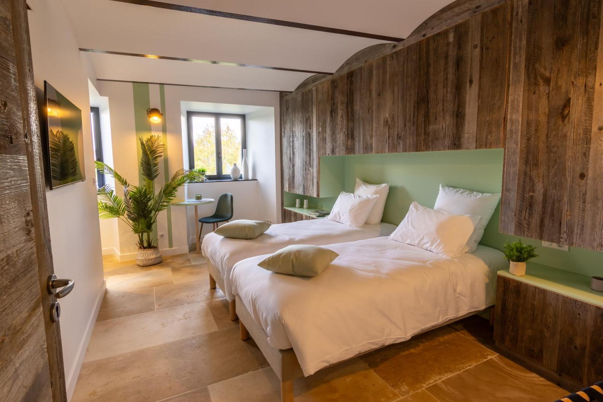 Domaine De Chabanne Bed and Breakfast Crupies Εξωτερικό φωτογραφία